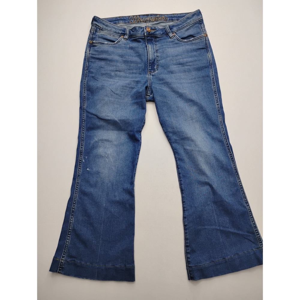 Wrangler Retro Trouser Boot Jeans Medium Wash Flare High Rise 32x27 hemmed